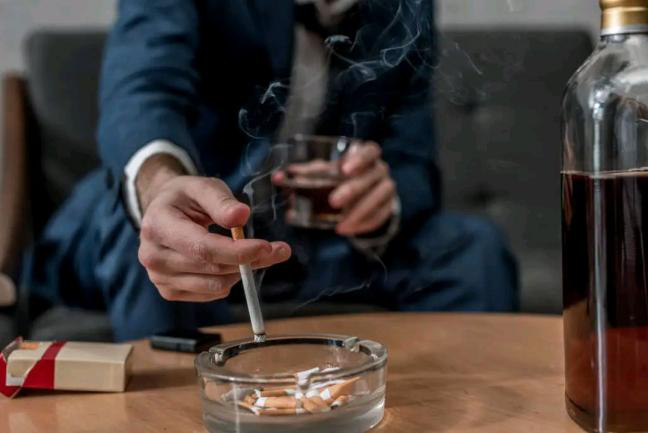 情暖父亲节|送到爸爸心坎里的礼物，把健康安排得明明白白！